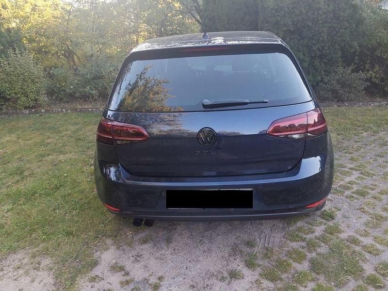 Gebraucht VW Golf VII Cup 125 PS (91 kW) 2015 Blau Limousine