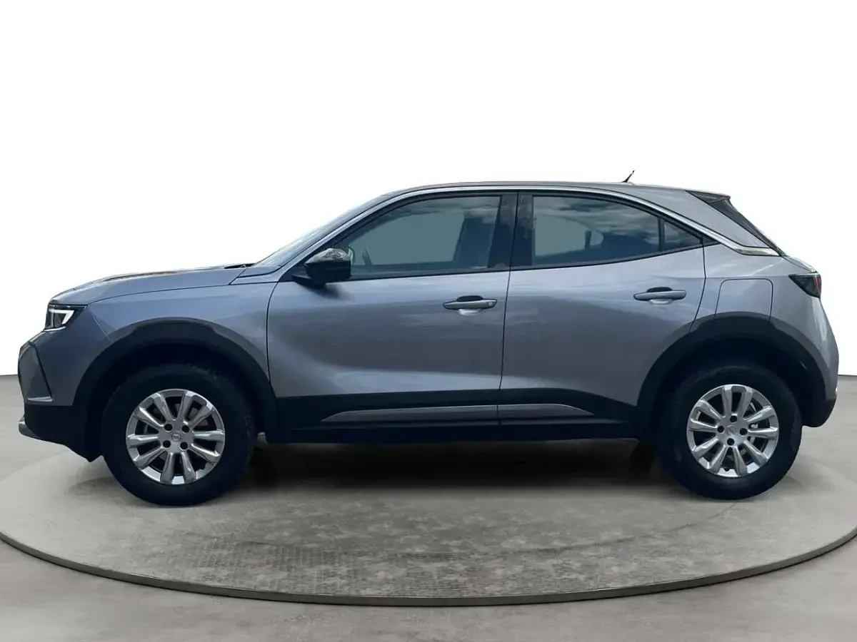 Gebraucht Opel Mokka Edition 101 PS (74 kW) 2023 Kontrast grau/quarz silber SUV
