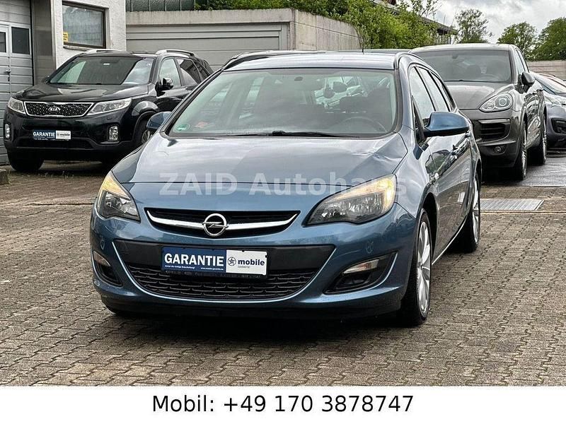 Blau Gebraucht 2013 Opel Astra Active Kombi | 5.999 € (Fairer Preis) - Bild 1/4