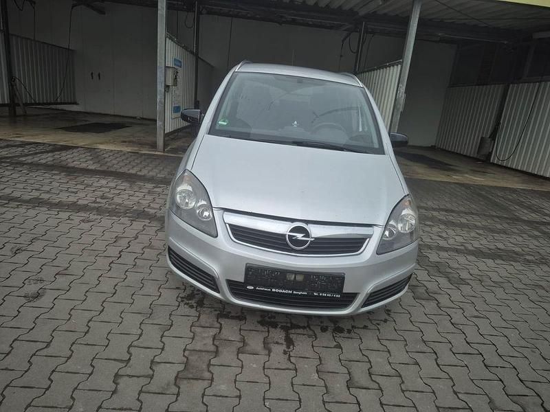Gebraucht Opel Zafira 120 PS (88 kW) 2007 Silber Van / Kleinbus