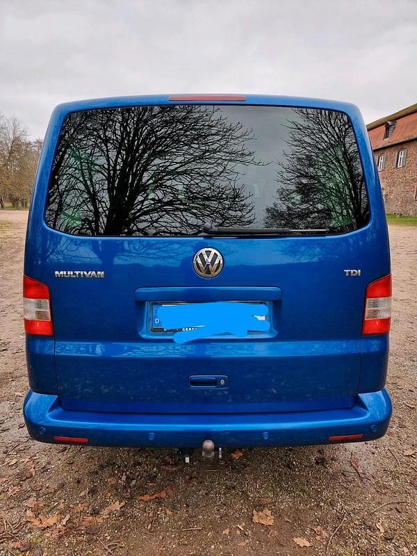 Gebraucht VW Multivan 131 PS (96 kW) 2009 Blau Van / Kleinbus
