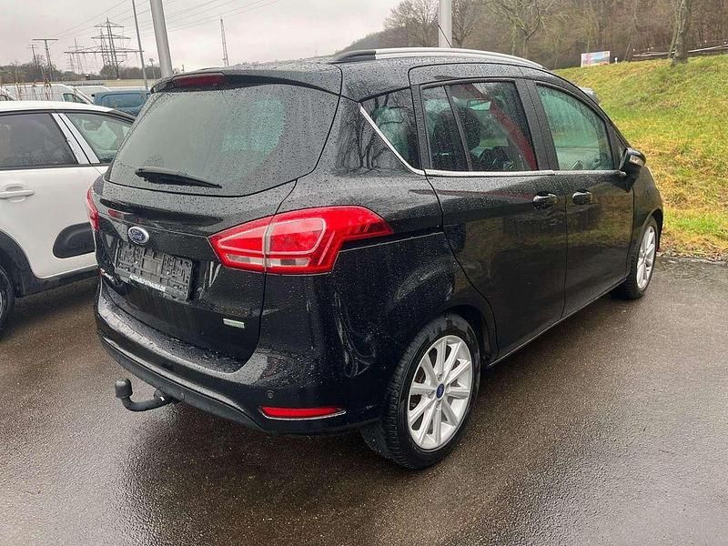 Gebraucht Ford B-MAX Titanium 125 PS (91 kW) 2017 Iridiumschwarz metallic Van / Kleinbus