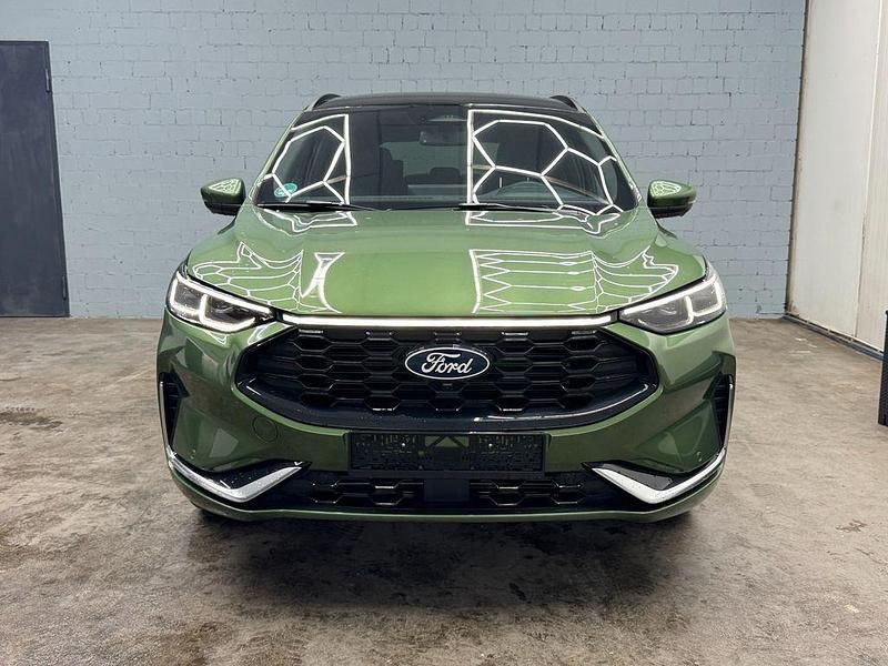 Gebraucht Ford Kuga ST-Line X 186 PS (136 kW) 2025 Grün SUV