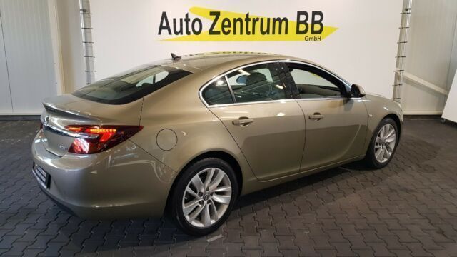 Gebraucht Opel Insignia 140 PS (102 kW) 2014 Beige metallic Limousine