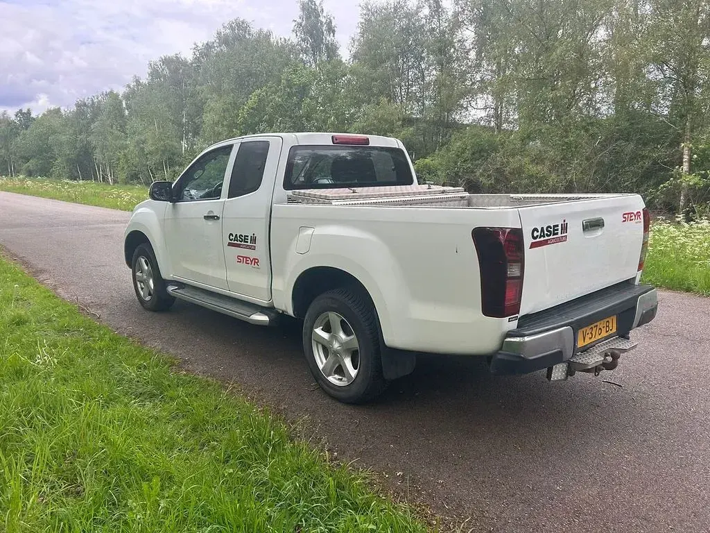 Gebraucht Isuzu D-Max 163 PS (119 kW) 2016 SUV