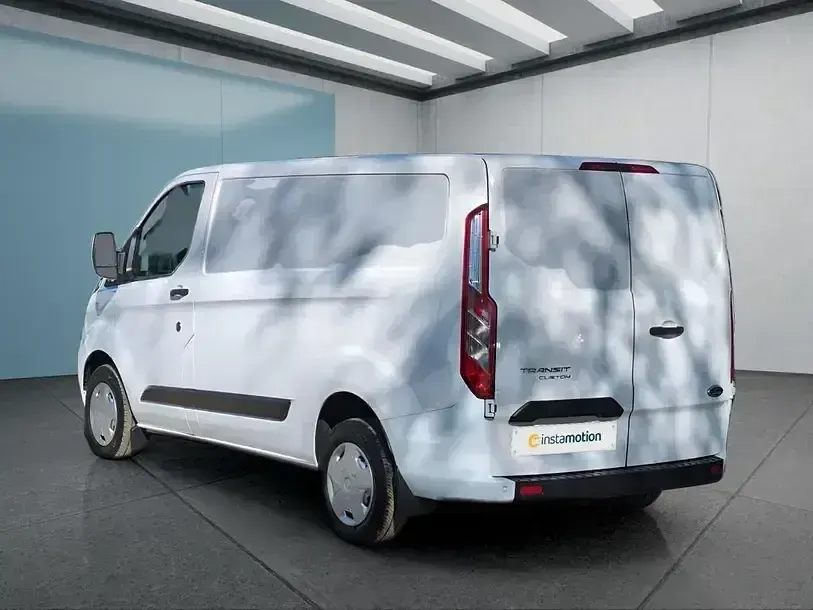 Gebraucht Ford Transit Custom 131 PS (96 kW) 2020 Weiß Limousine