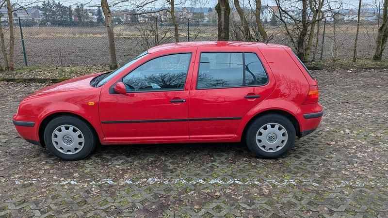 Gebraucht VW Golf III Comfortline 101 PS (74 kW) 1998 Rot Kombi
