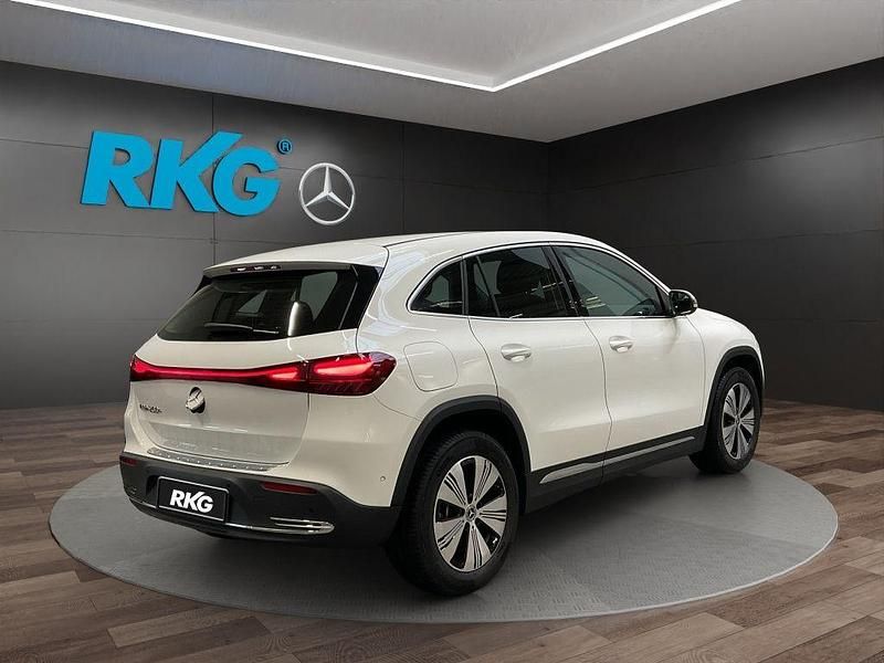 Gebraucht Mercedes EQA250+ Progressive 139 kW (190 PS) 2025 Weiß SUV