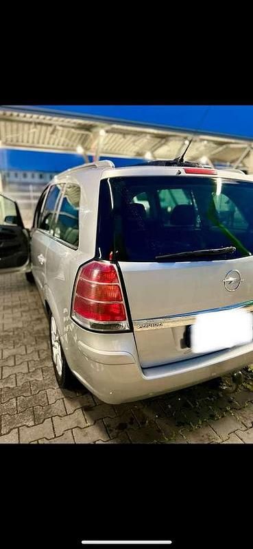 Gebraucht Opel Zafira Sport 150 PS (110 kW) 2006 Van / Kleinbus