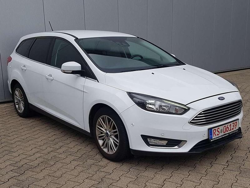 Weiß Gebraucht 2017 Ford Focus Business Edition Kombi | 7.499 € (Fairer Preis) - Bild 1/4