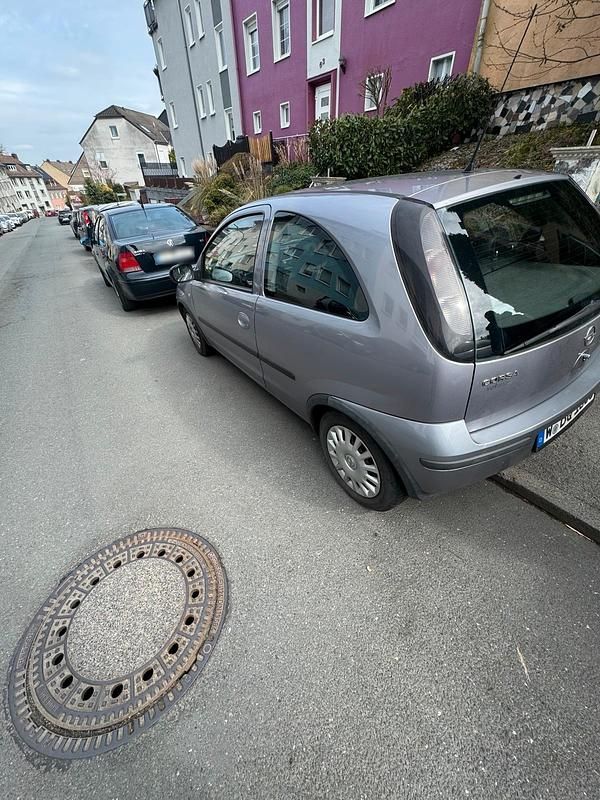 Usata Opel Corsa 60 CV (44 kW) 2004 Argento Utilitaria