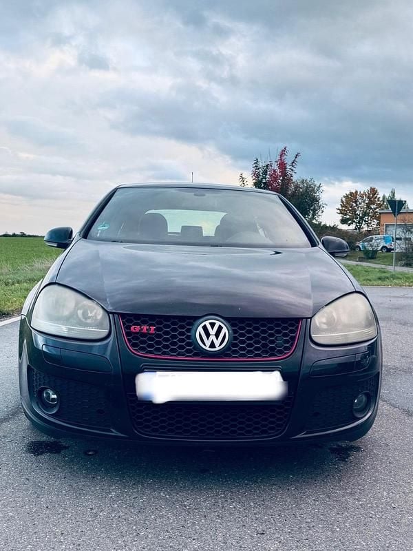 Schwarz Gebraucht 2005 VW Golf V GTI Kleinwagen | 2.950 € (Fairer Preis) - Bild 1/4