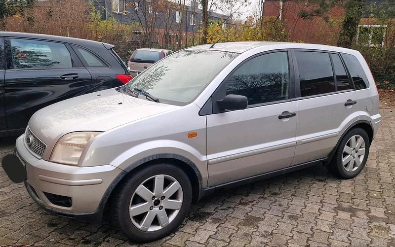 Gebraucht Ford Fusion 68 PS (50 kW) 2004 Silber Kleinwagen