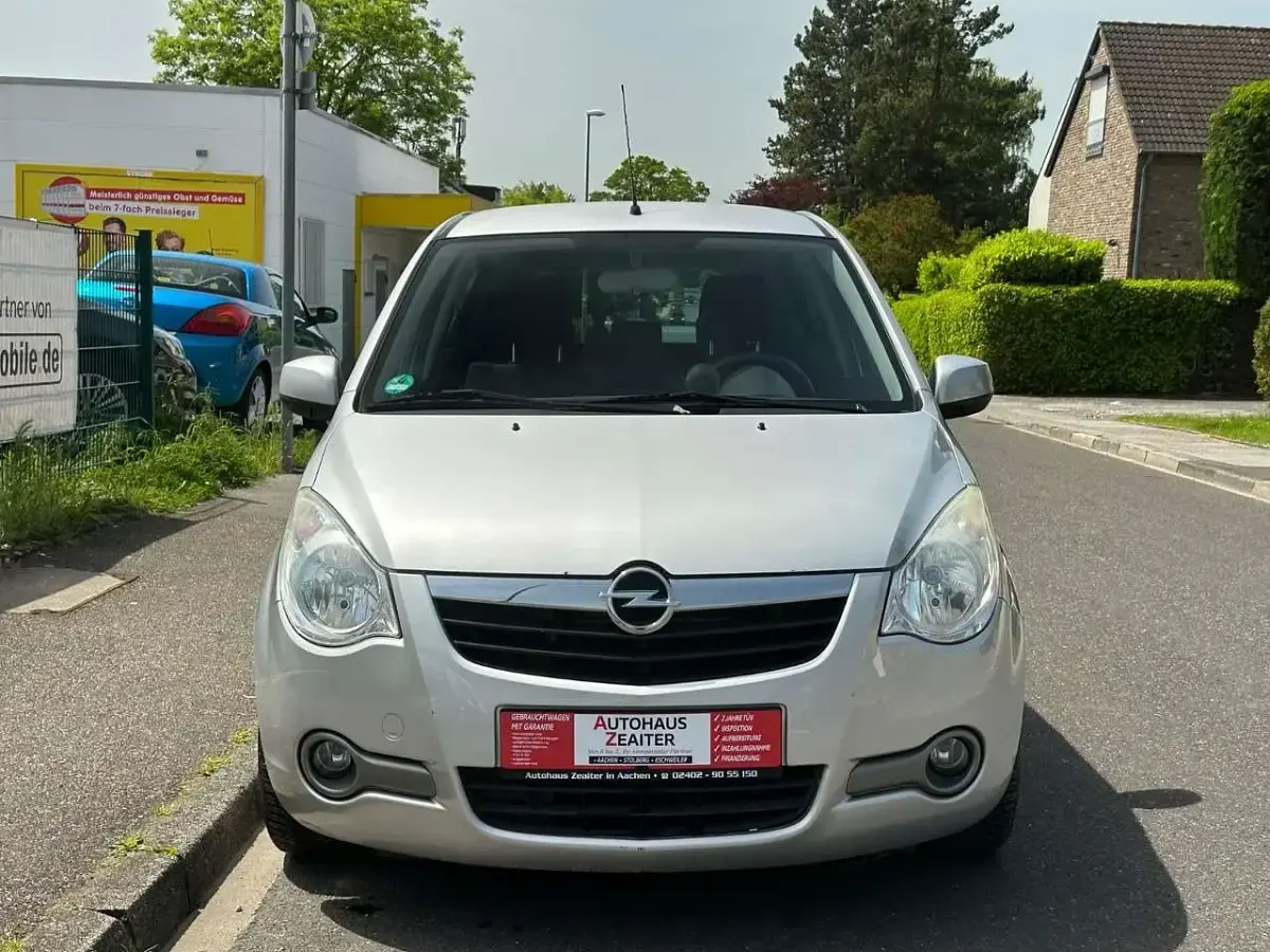 Gebraucht Opel Agila Edition 65 PS (47 kW) 2009 Silber Kleinwagen