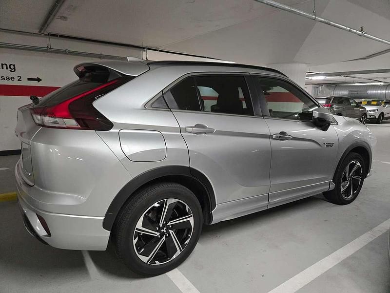 Gebraucht Mitsubishi Eclipse Cross 98 PS (72 kW) 2022 Silber SUV