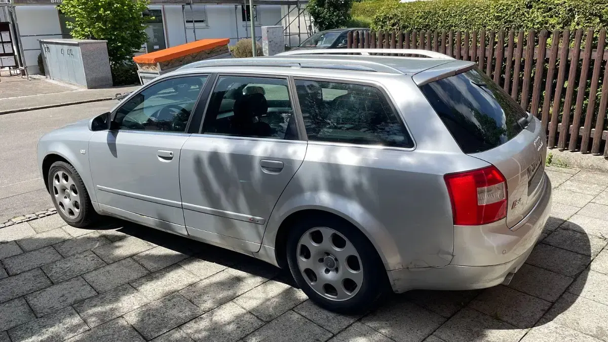 Gebraucht Audi A4 S-Line 163 PS (119 kW) 2004 Silber Kombi