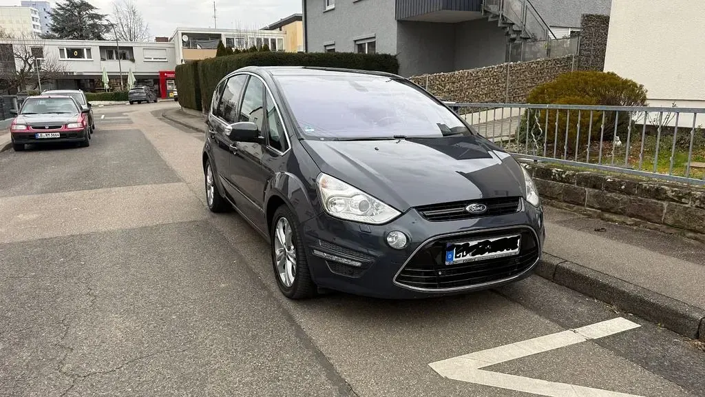 Gebraucht Ford S-MAX Titanium X 203 PS (149 kW) 2014 Grau Van / Kleinbus