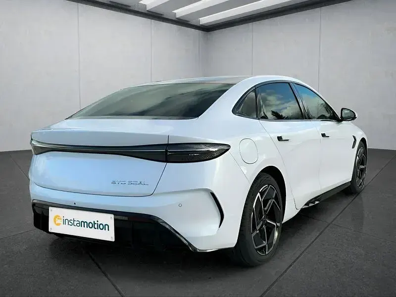 Ny BYD Seal 230 kW (313 HK) 2025 Hvid Sedan