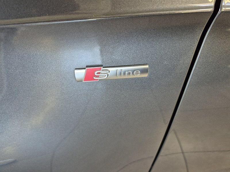 Gebraucht Audi A3 S-Line 150 PS (110 kW) 2019 Grau Limousine