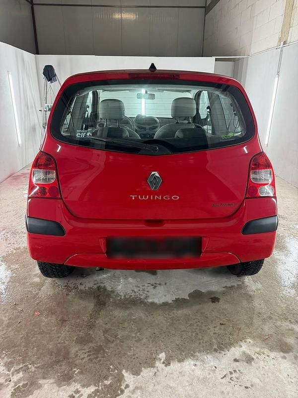 Gebraucht Renault Twingo 76 PS (55 kW) 2008 Rot Kleinwagen
