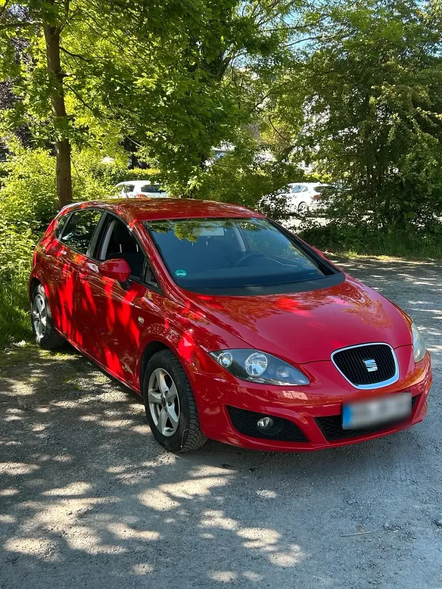 Gebraucht Seat Leon Copa 105 PS (77 kW) 2012 Rot Limousine