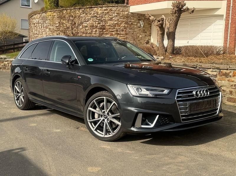 Second-hand Audi A4 S-Line 231 CP (169 kW) 2019 Gri Break