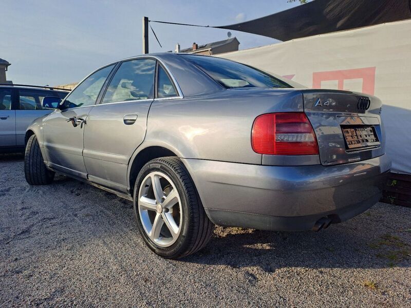 Gebraucht Audi A4 193 PS (141 kW) 2000 Grau Limousine