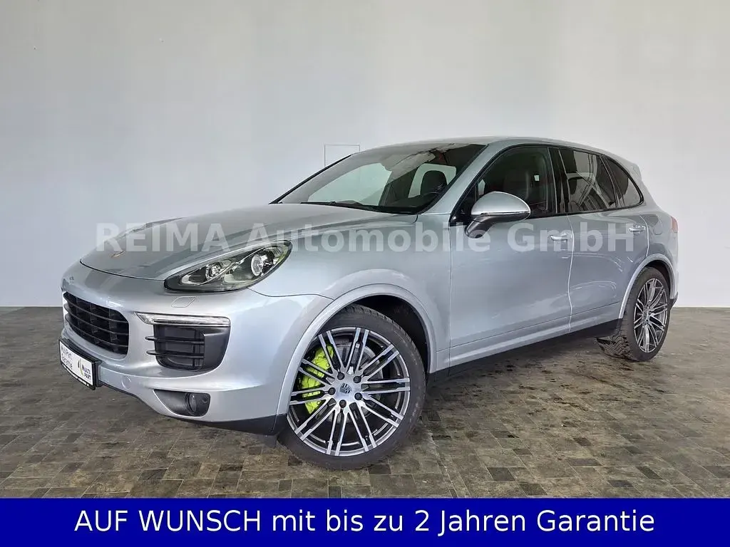 Gebraucht Porsche Cayenne 333 PS (244 kW) 2015 Silber SUV