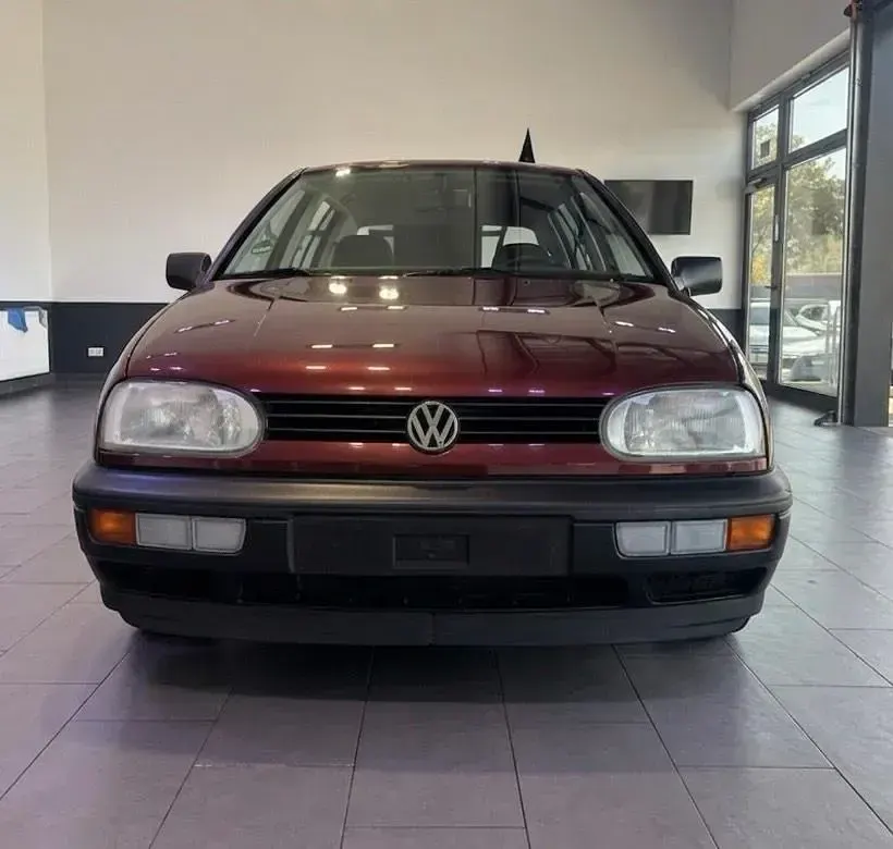 Gebraucht VW Golf III 60 PS (44 kW) 1992 Rot Kleinwagen