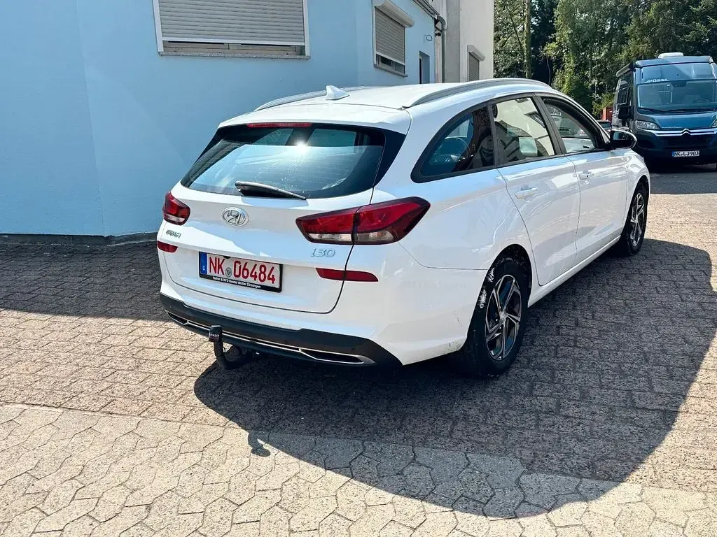 Gebraucht Hyundai i30 136 PS (100 kW) 2022 Weiß Kombi