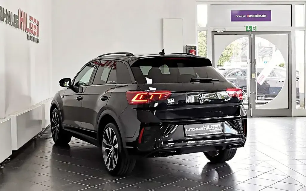 Gebraucht VW T-Roc R-line 150 PS (110 kW) 2022 Deep black perleffekt SUV