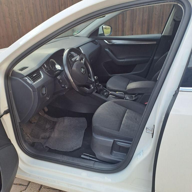 Gebraucht Skoda Octavia Style 150 PS (110 kW) 2017 Weiß Kombi