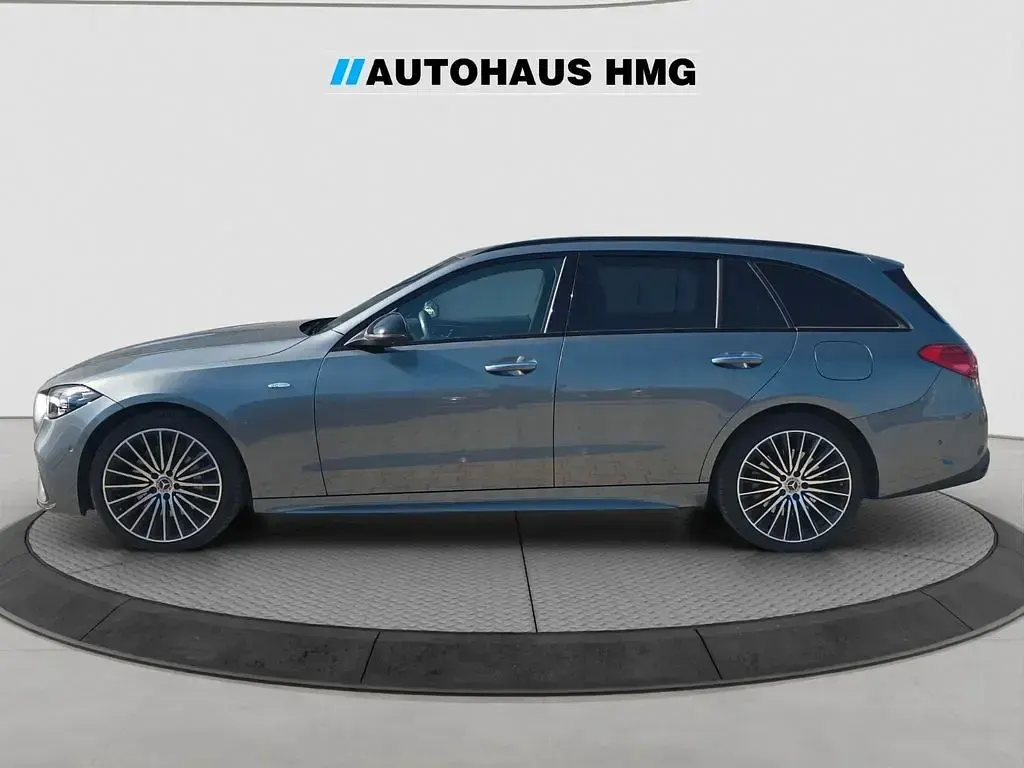 Gebraucht Mercedes C300e AMG line 313 PS (230 kW) 2025 Grau Limousine