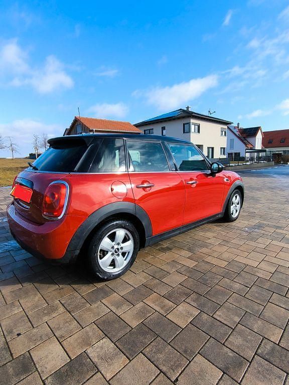Gebraucht Mini Cooper 136 PS (100 kW) 2015 Rot Kleinwagen