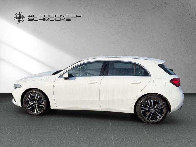 Gebraucht Mercedes A250 Advanced 218 PS (160 kW) 2024 Unilack polarweiß Limousine