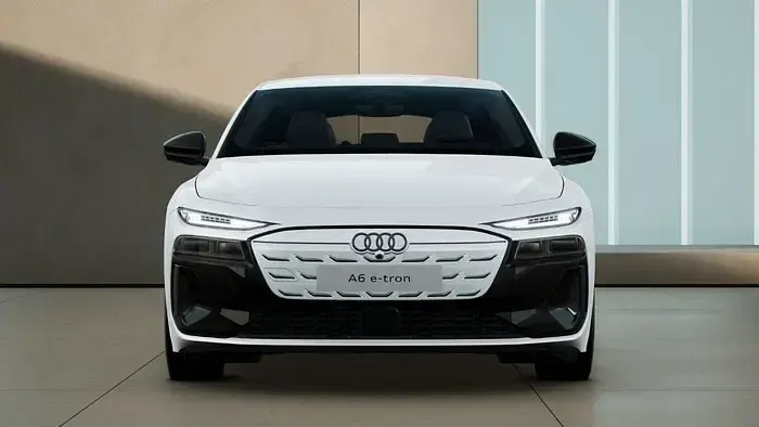 Gebraucht Audi A6 e-tron Sport 314 kW (428 PS) 2025 Weiß Kombi