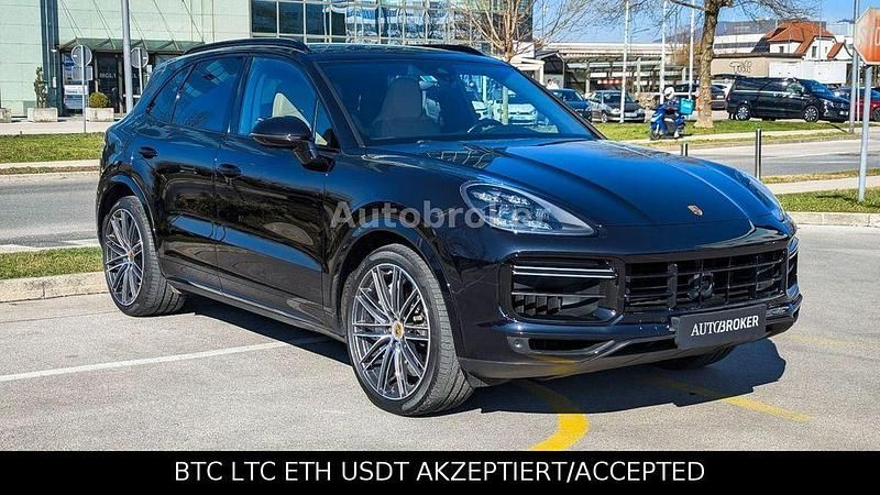 Gebraucht Porsche Cayenne Turbo Chrono 549 PS (403 kW) 2018 Schwarz SUV