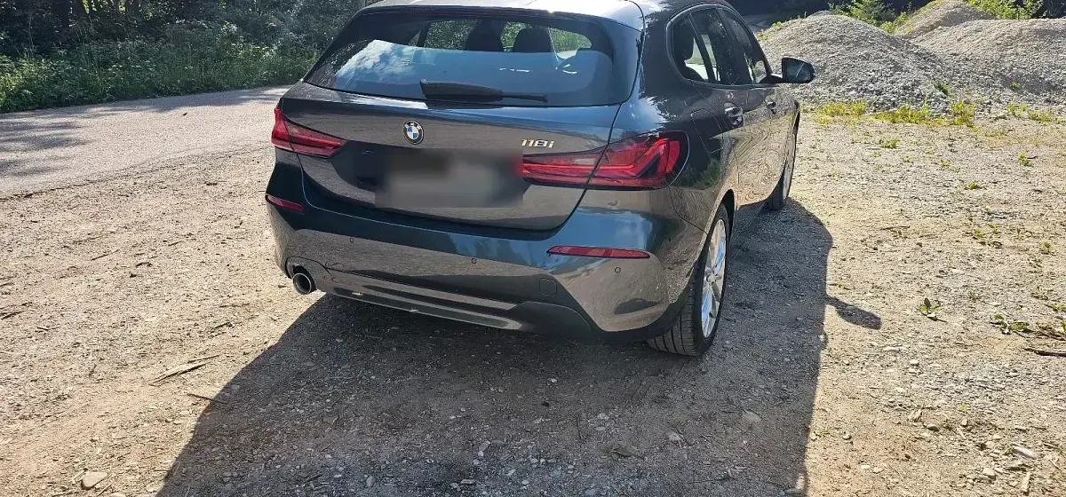 Gebraucht BMW 118 140 PS (102 kW) 2020 Grau Kleinwagen