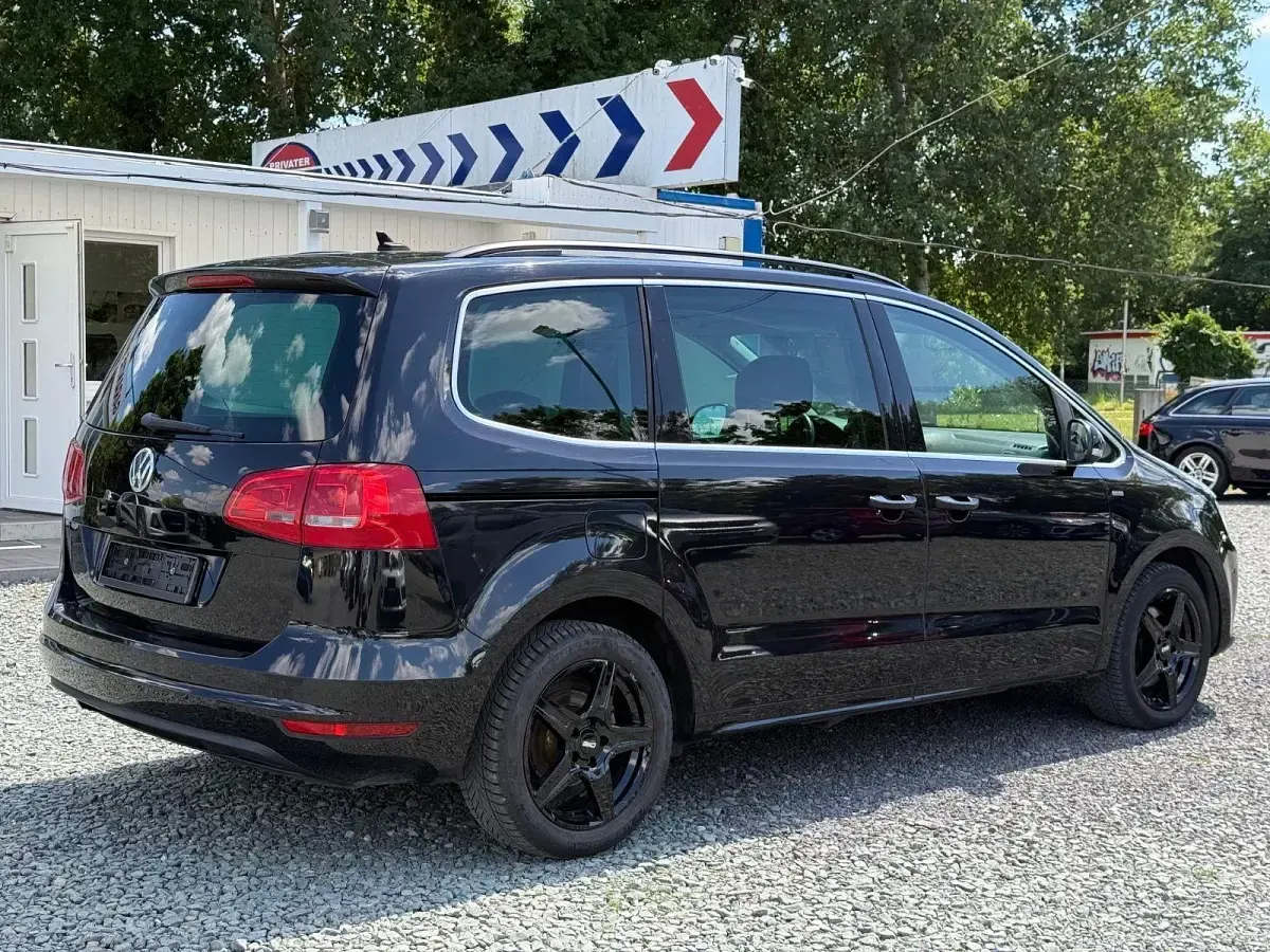 Gebraucht VW Sharan Match 170 PS (125 kW) 2014 Schwarz Van / Kleinbus