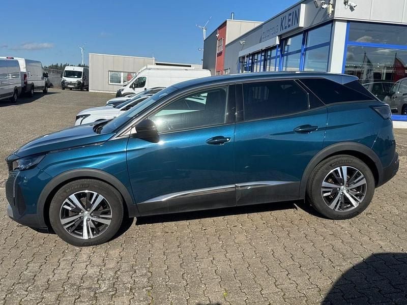 Gebraucht Peugeot 3008 Allure 131 PS (96 kW) 2021 Blau SUV