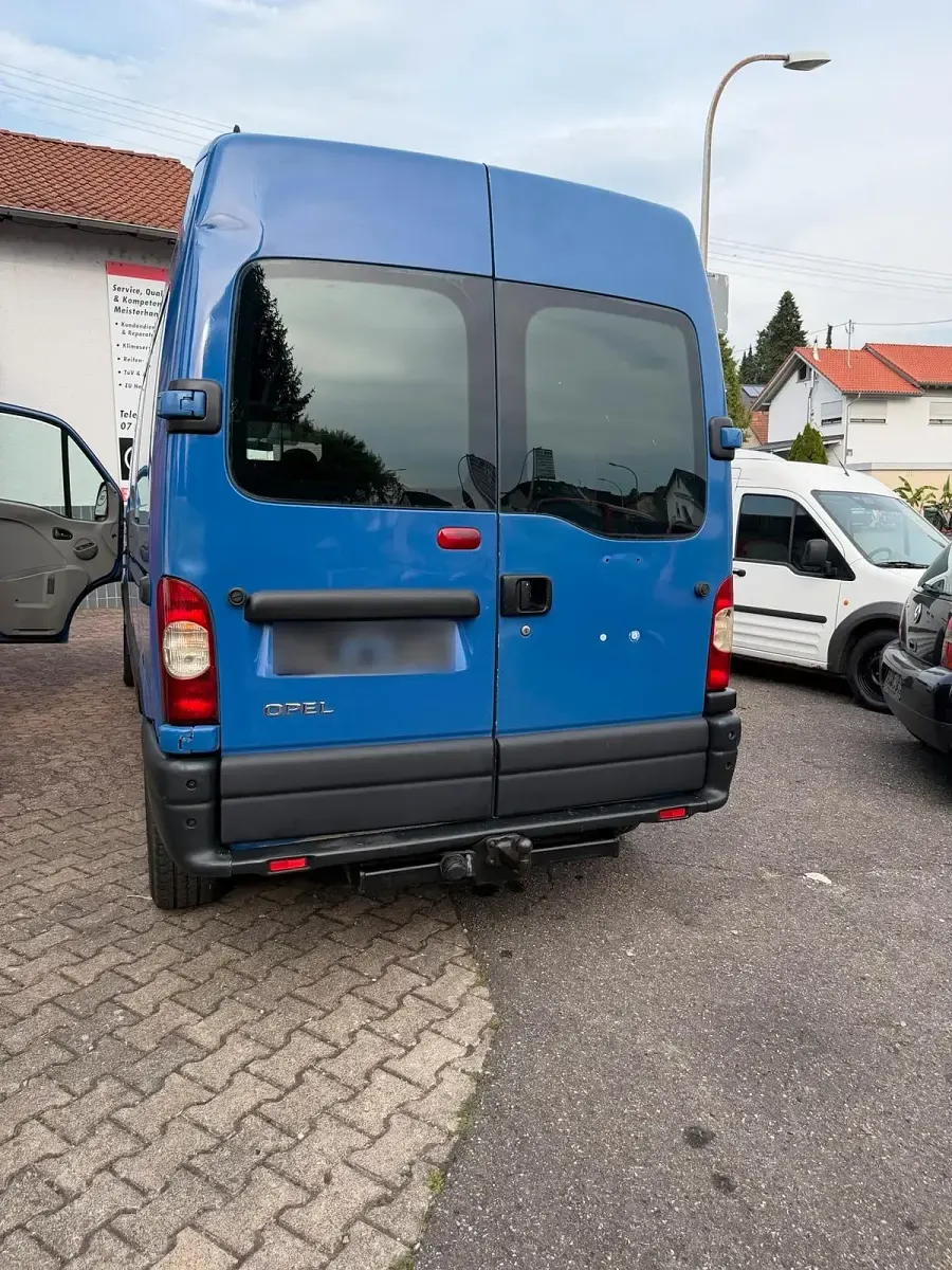 Gebraucht Opel Movano 119 PS (87 kW) 2007 Blau Van / Kleinbus