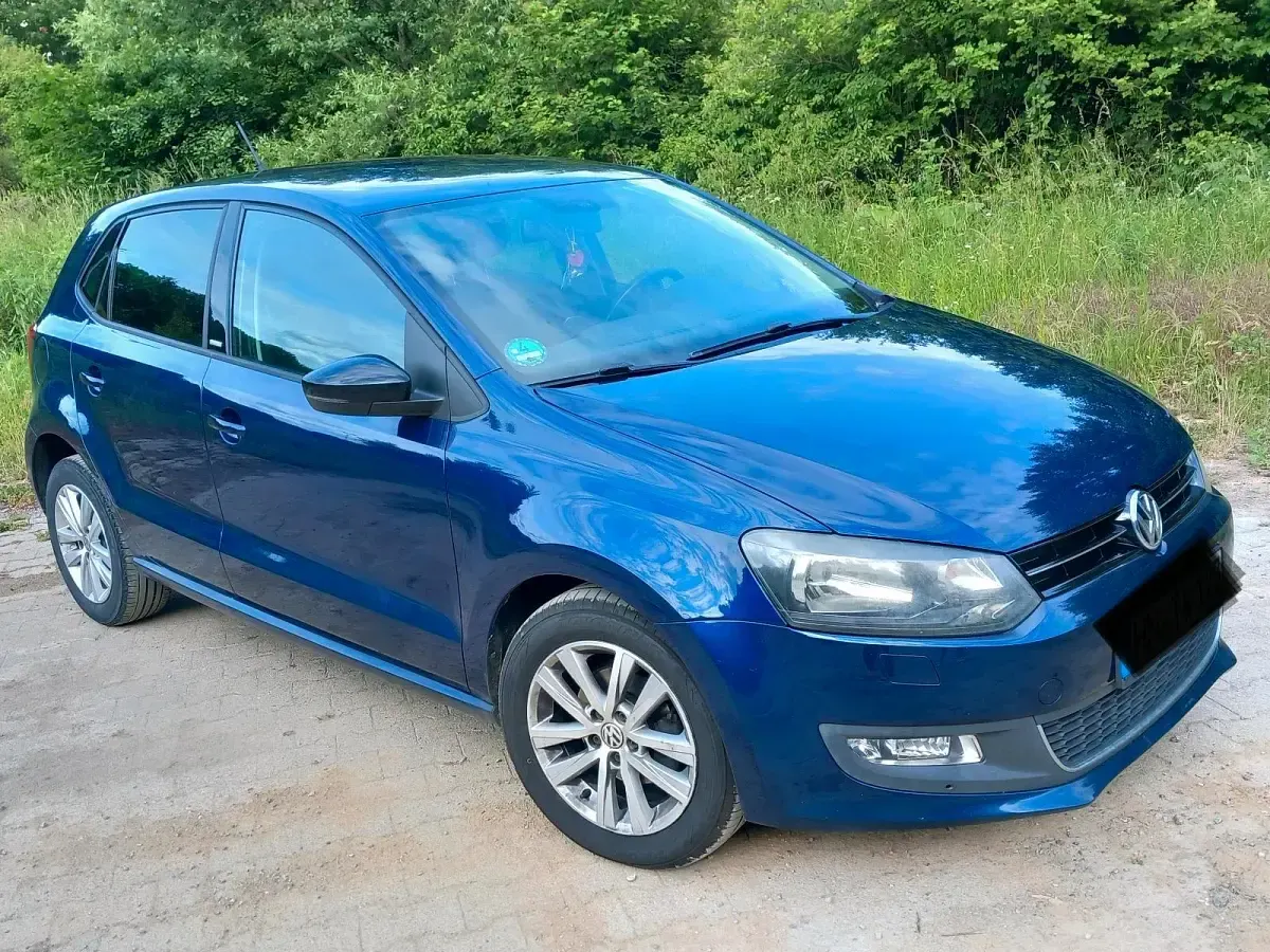 Gebraucht VW Polo Style 69 PS (50 kW) 2012 Blau Kleinwagen
