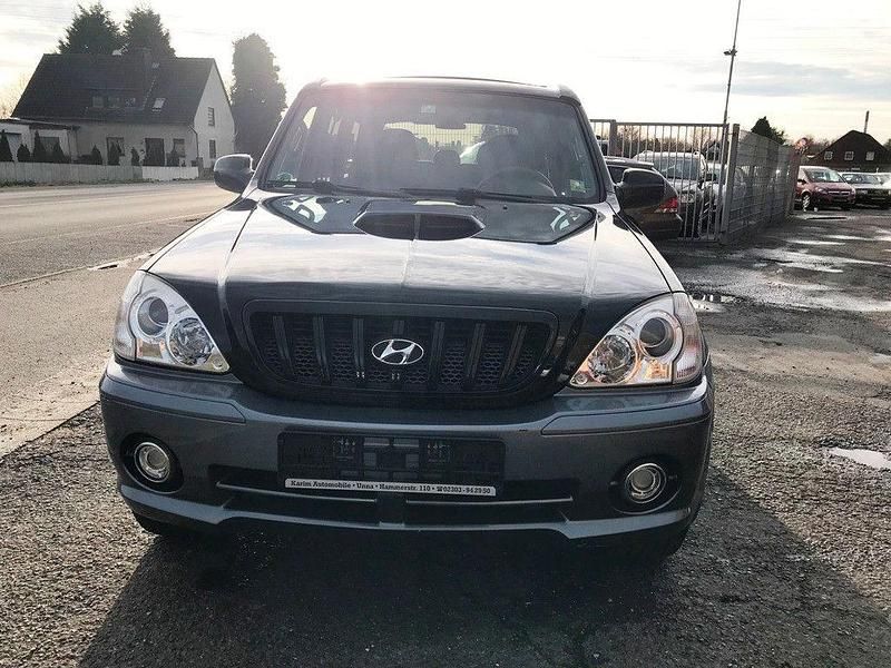 Gebraucht Hyundai Terracan 150 PS (110 kW) 2004 Schwarz SUV