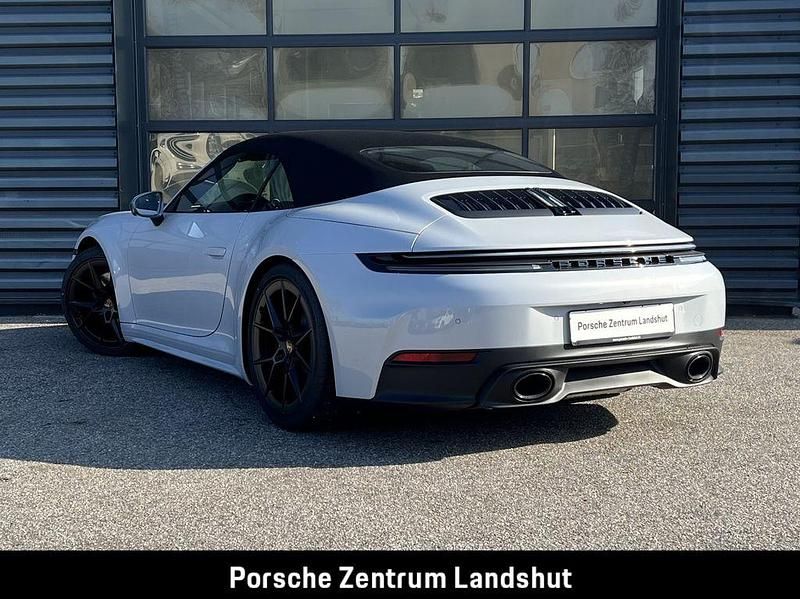 Gebraucht Porsche 911 Carrera Cabriolet 394 PS (289 kW) 2025 Grau Cabrio
