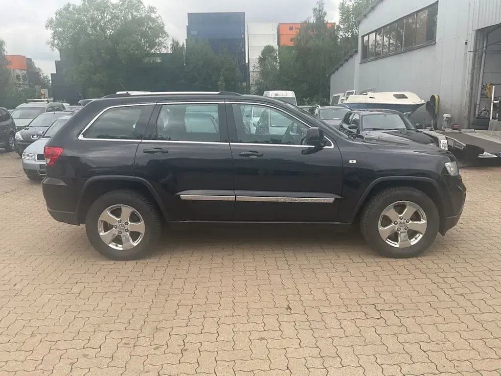 Gebraucht Jeep Grand Cherokee 190 PS (139 kW) 2013 Schwarz SUV