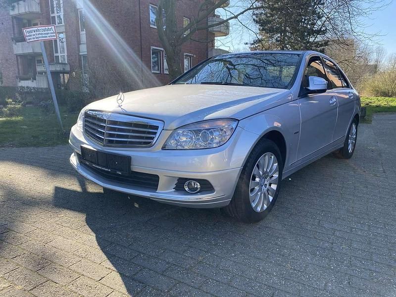 Gebraucht Mercedes C200 Elegance 184 PS (135 kW) 2007 Silber Limousine
