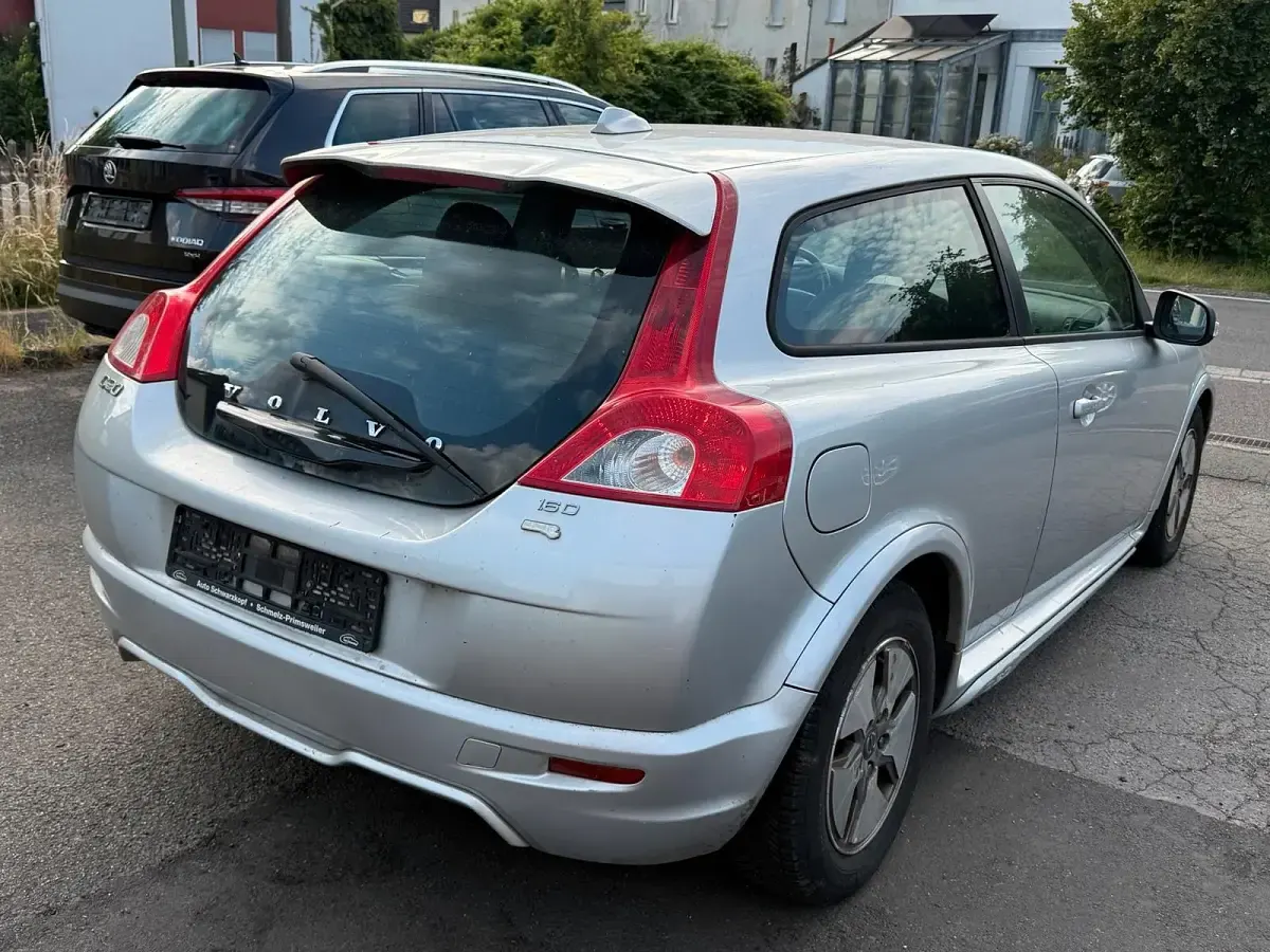 Gebraucht Volvo C30 109 PS (80 kW) 2010 Grau Kleinwagen