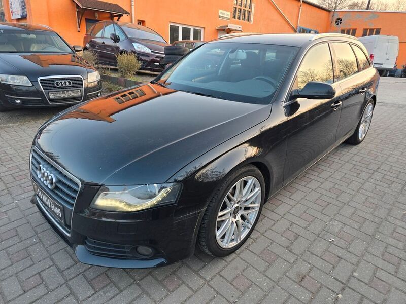 Schwarz Gebraucht 2011 Audi A4 Ambition Kombi | 4.990 € (Superpreis) - Bild 1/4