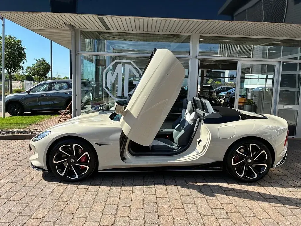 Occasion MG Cyberster 375 kW (510 ch) 2026 Blanc Cabriolet