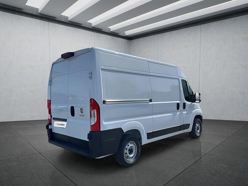 Gebraucht Fiat Ducato 140 PS (102 kW) 2023 Weiß Van